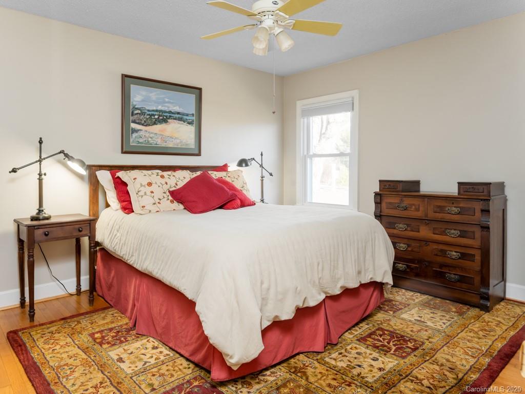 90 Gibson Road Asheville, NC 28804 - Photo 29 of 48 Gallery Image 29
