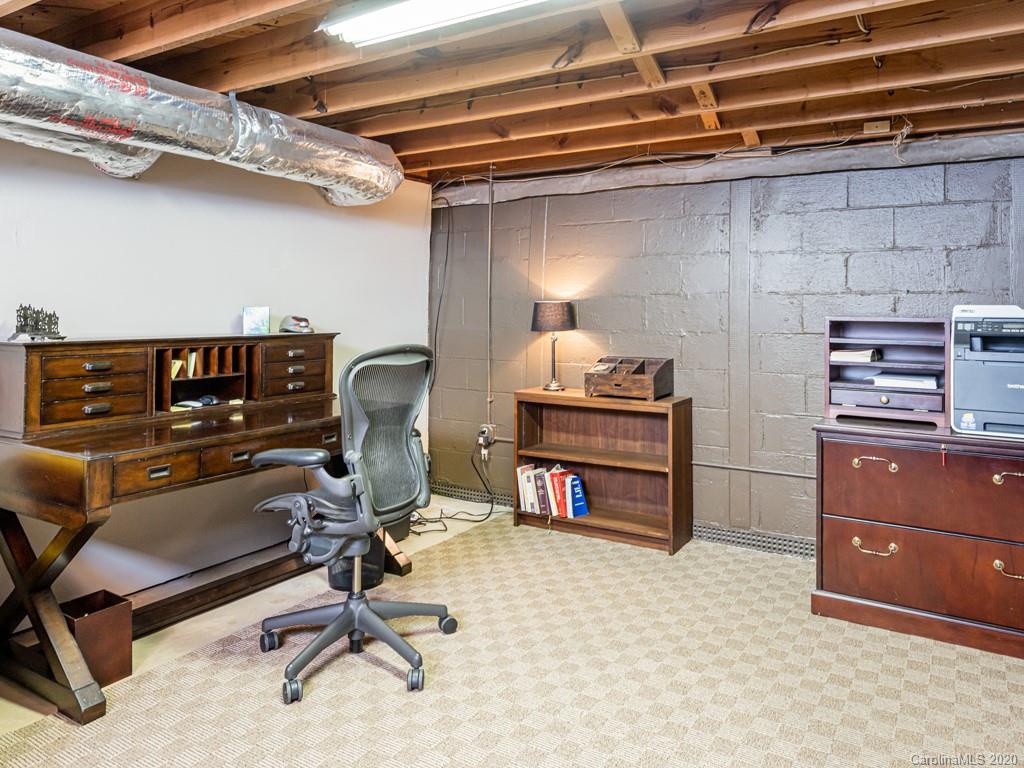 90 Gibson Road Asheville, NC 28804 - Photo 33 of 48 Gallery Image 33