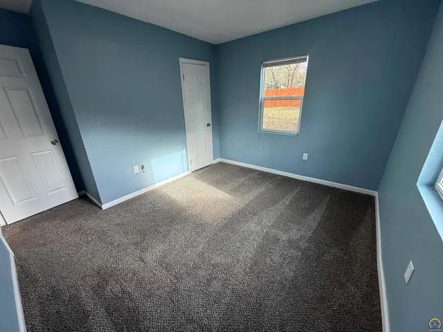 $125,000 | 3342 Southeast Irvingham Street, Topeka, KS 66605