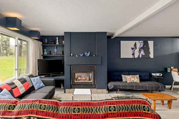 $549,000 | 55 Village Green Drive, Unit 3C, Stowe, VT 05672