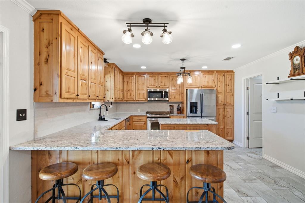 311 Dennis Road Lipan, TX 76462 - Photo 10 of 32 Gallery Image 10