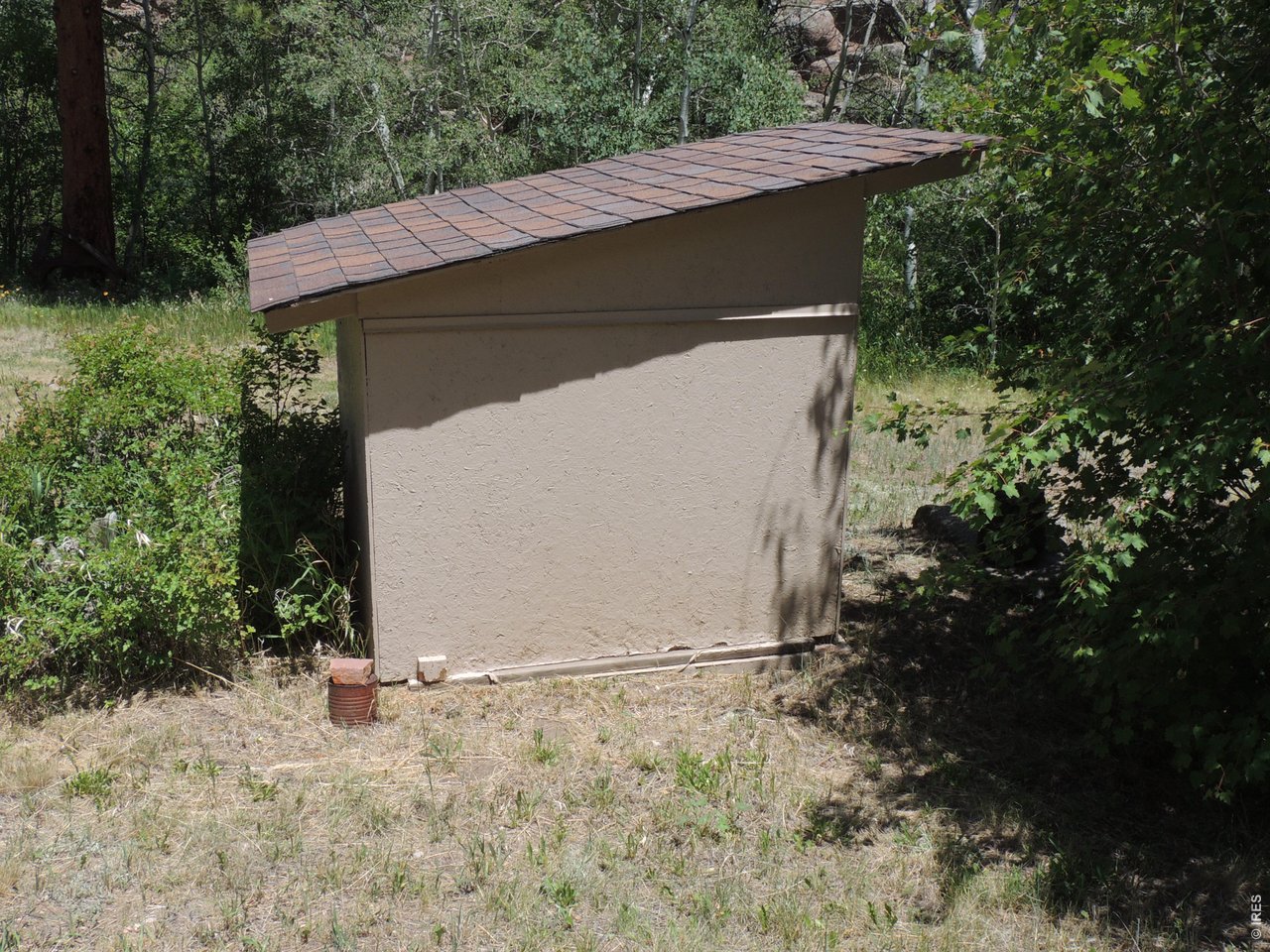 2300 Red Ashby Road Livermore, CO 80536 - Photo 30 of 32 Small storage shed