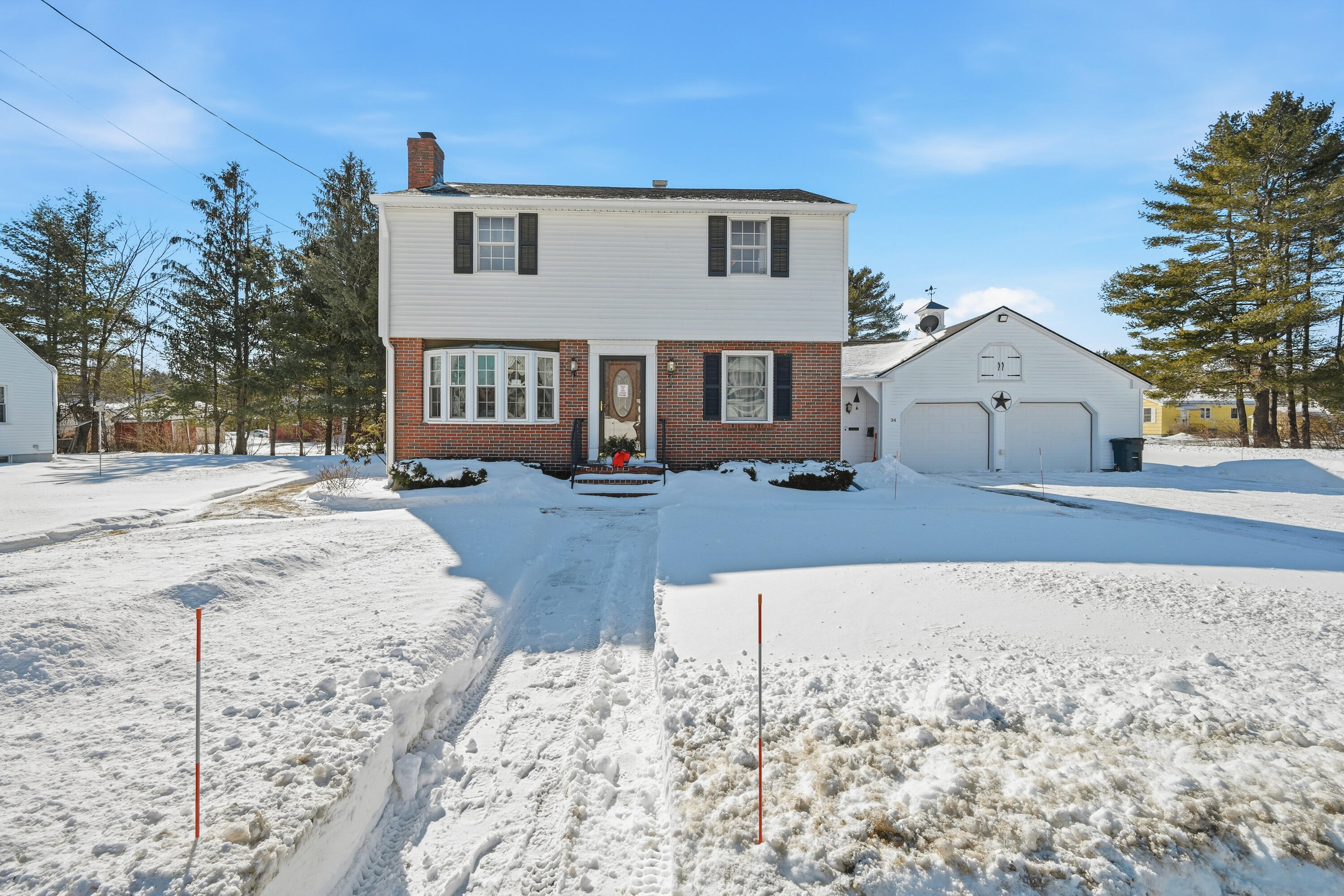 34 Windsor Avenue Augusta, ME 04330 - Photo 3 of 48 110390gr-106