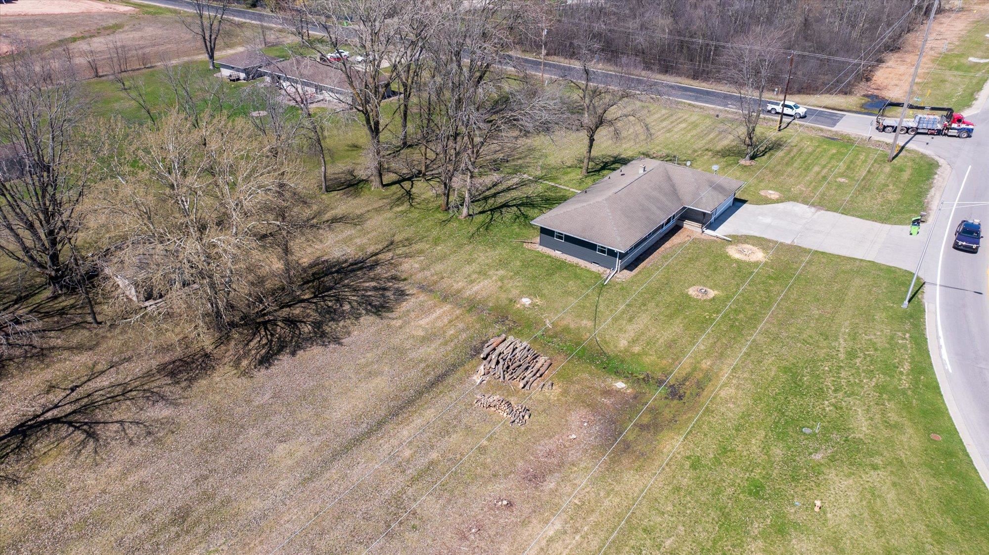N8893 County Road North Menasha, WI 54952 - Photo 22 of 29