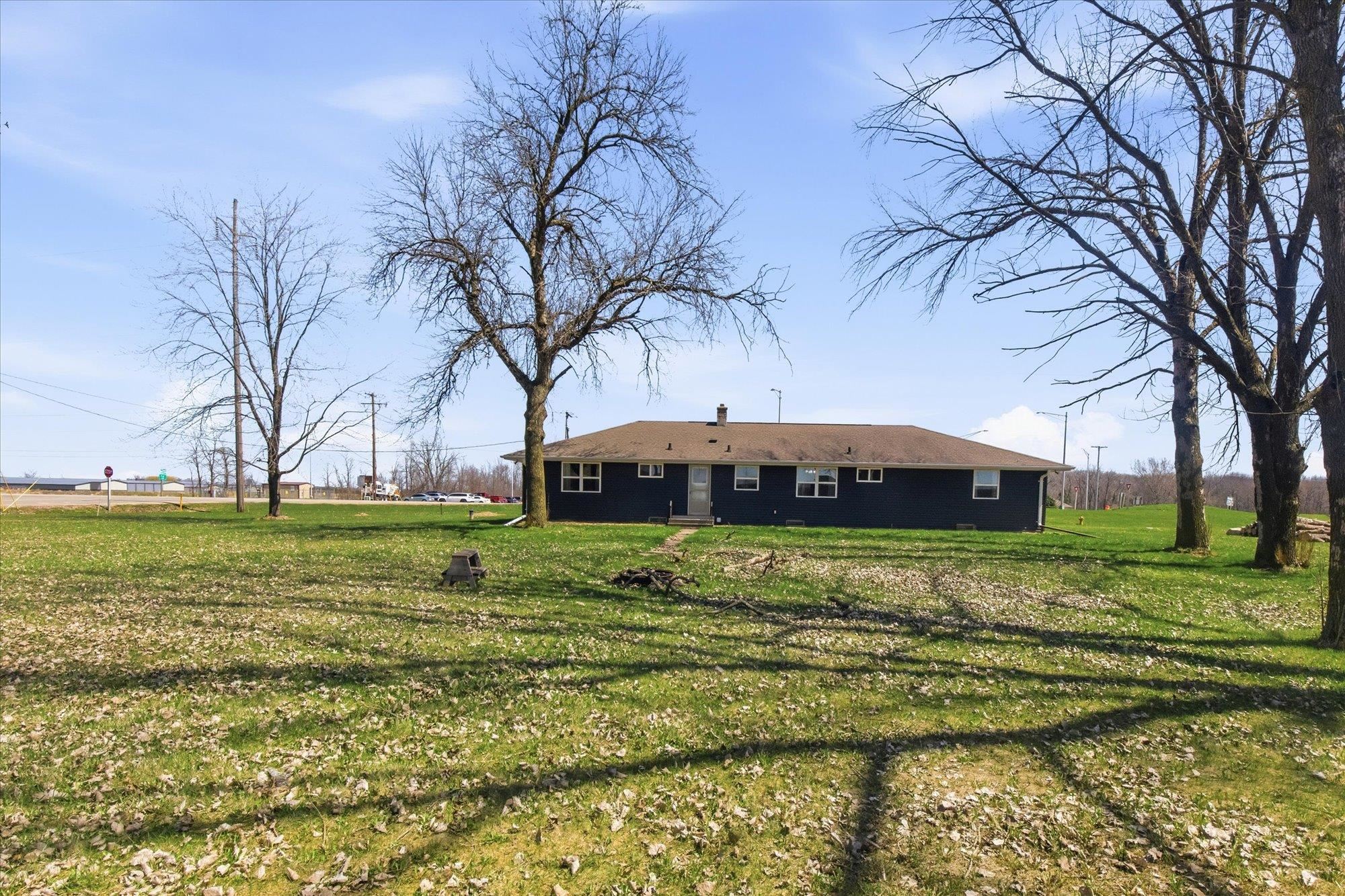 N8893 County Road North Menasha, WI 54952 - Photo 26 of 29