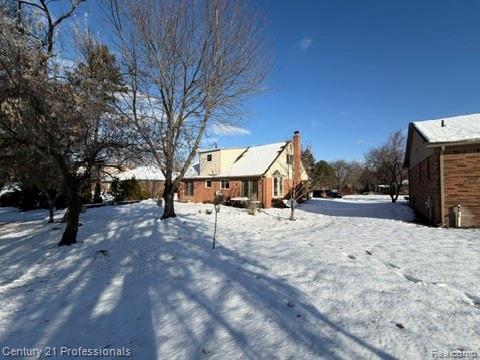 2132 Winchester Road Rochester, MI 48307 - Photo 5 of 27