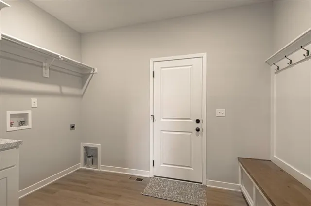 $465,000 | 1317 North Holland Court, Independence, MO 64056