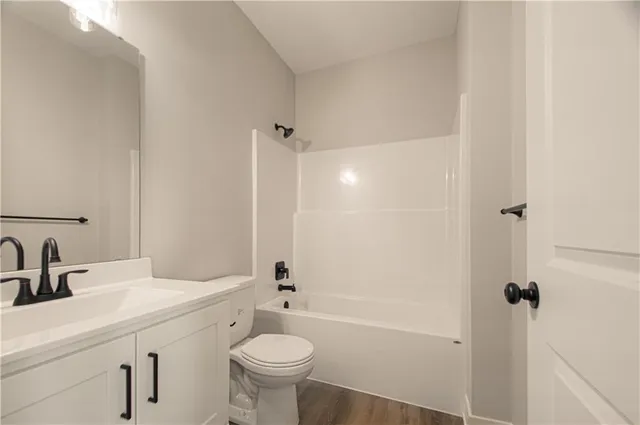 $465,000 | 1317 North Holland Court, Independence, MO 64056