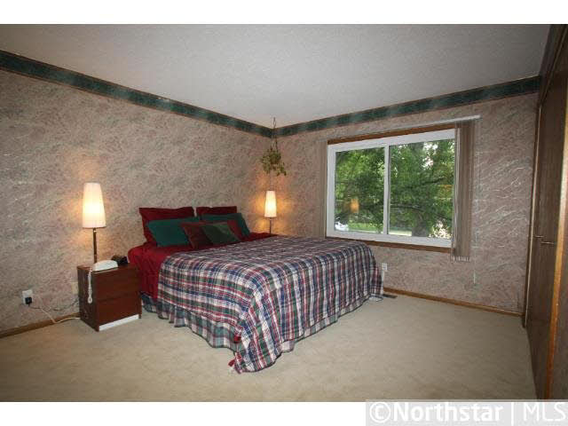 9616 Toledo Road Bloomington, MN 55437 - Photo 10 of 18