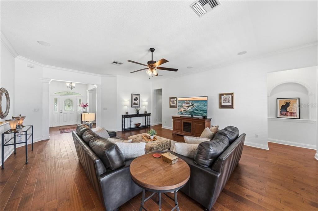 1319 Brooker Road Brandon, FL 33511 - Photo 17 of 52