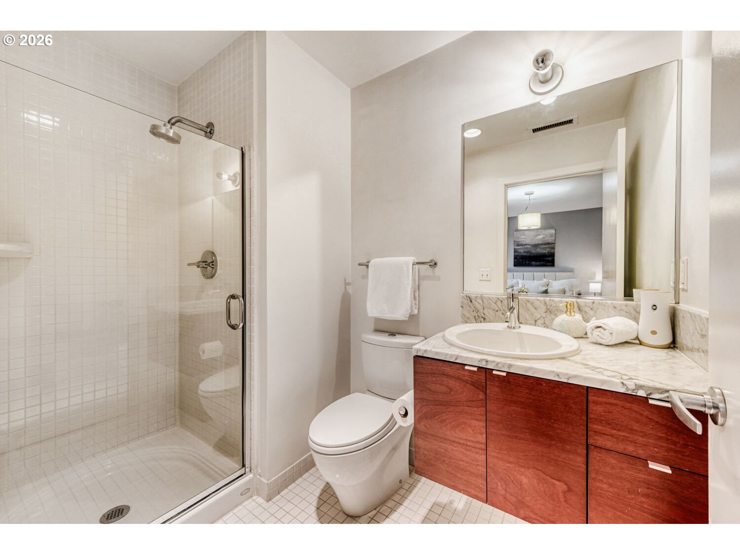 628 Northeast Knott Street, Unit 9 Portland, OR 97212 - Photo 12 of 17