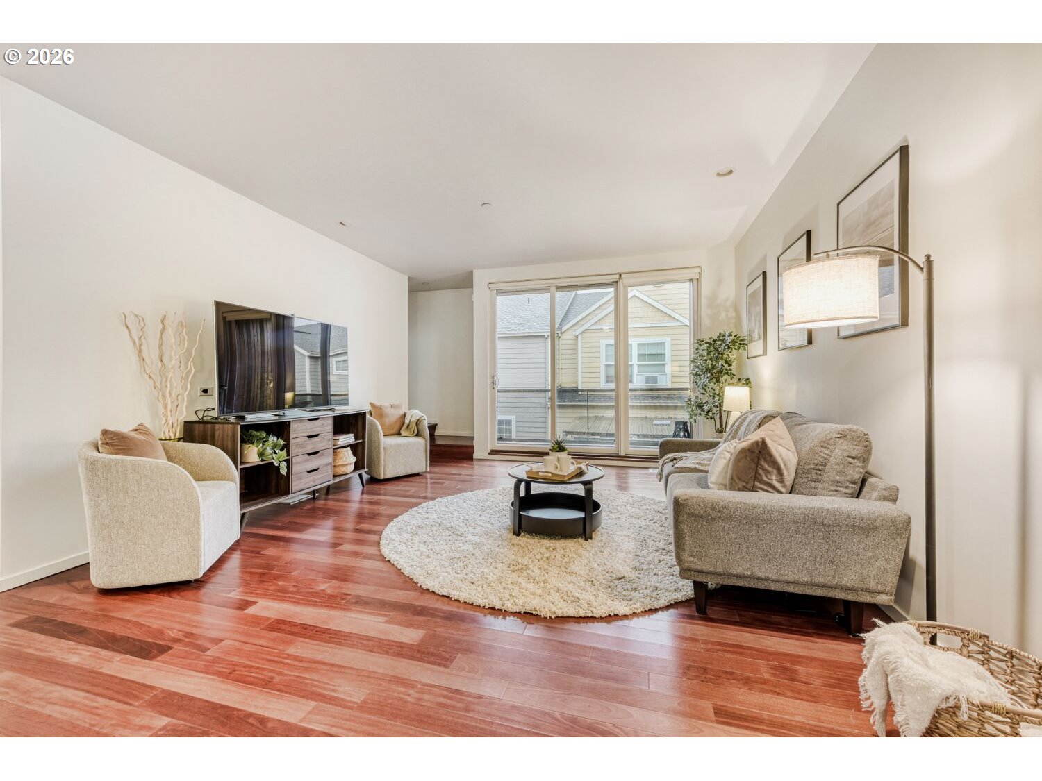 628 Northeast Knott Street, Unit 9 Portland, OR 97212 - Photo 5 of 17