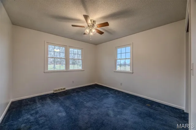 $239,900 | 626 County Road 5-404, Lebanon, MO 65536