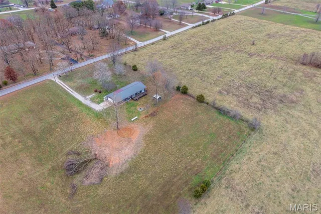 $239,900 | 626 County Road 5-404, Lebanon, MO 65536