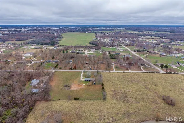 $239,900 | 626 County Road 5-404, Lebanon, MO 65536