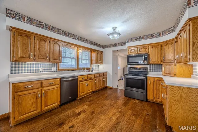 $239,900 | 626 County Road 5-404, Lebanon, MO 65536