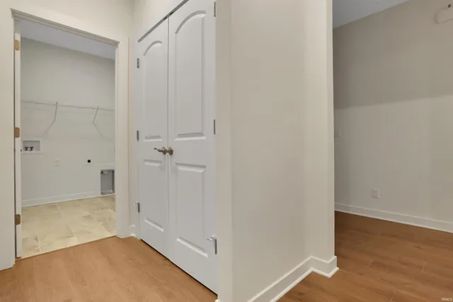 $365,900 | 3091 Dowgate Drive, Newburgh, IN 47630