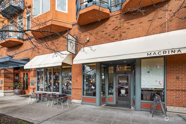 $485,000 | 2414 1st Avenue, Unit 321, Seattle, WA 98121