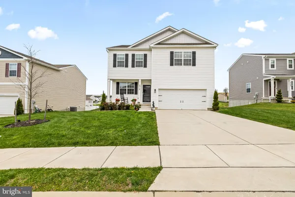 $399,900 | 4310 Brent Dr Spring Grove, Spring Grove, PA 17362
