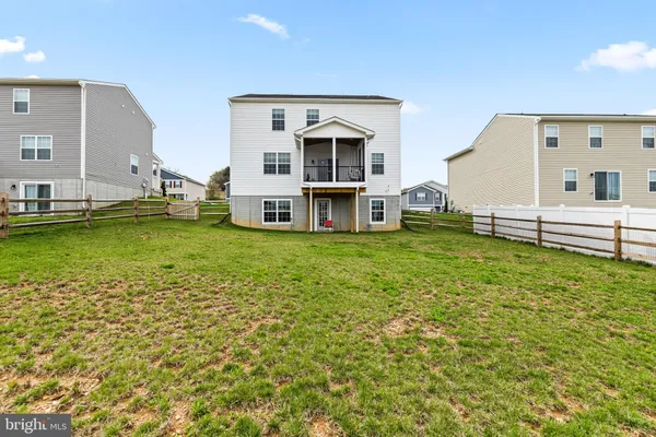 $399,900 | 4310 Brent Dr Spring Grove, Spring Grove, PA 17362