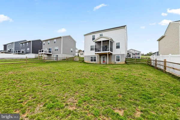 $399,900 | 4310 Brent Dr Spring Grove, Spring Grove, PA 17362