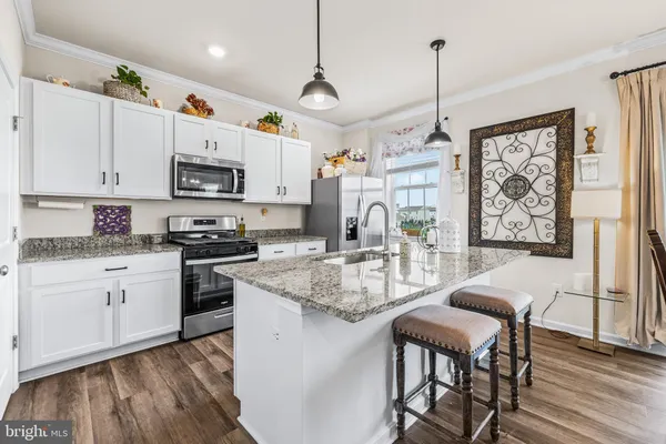 $399,900 | 4310 Brent Dr Spring Grove, Spring Grove, PA 17362