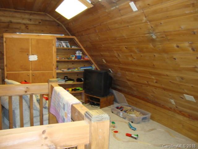 249 Nottingham Road, Unit 10 Maggie Valley, NC 28751 - Photo 17 of 24 a view of entryway with wooden floor