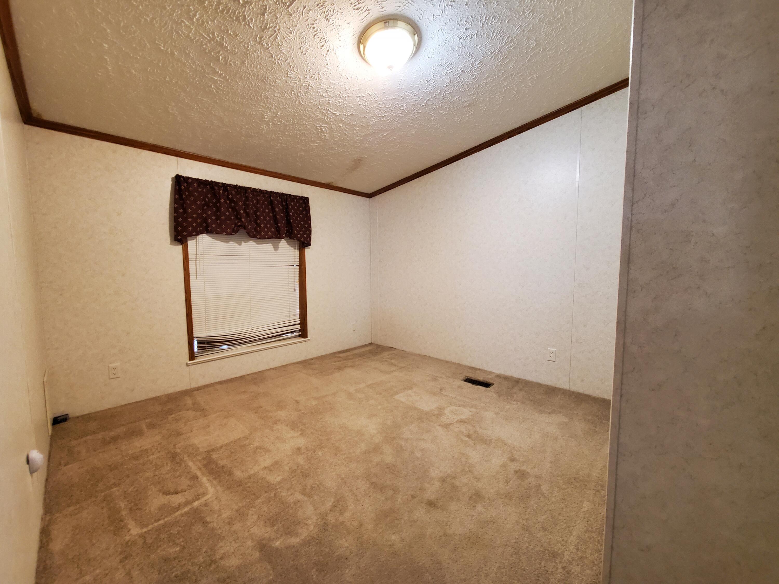 1268 N Road Mount Vernon, ME 04352 - Photo 12 of 16 20221229_110413