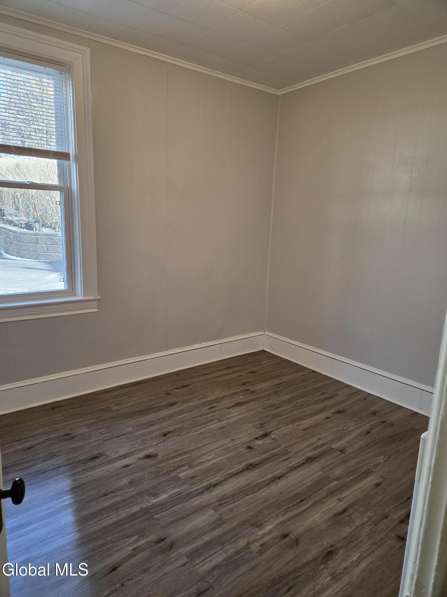 669 Pawling Avenue, Unit 2 Troy, NY 12180 - Photo 5 of 12 4116