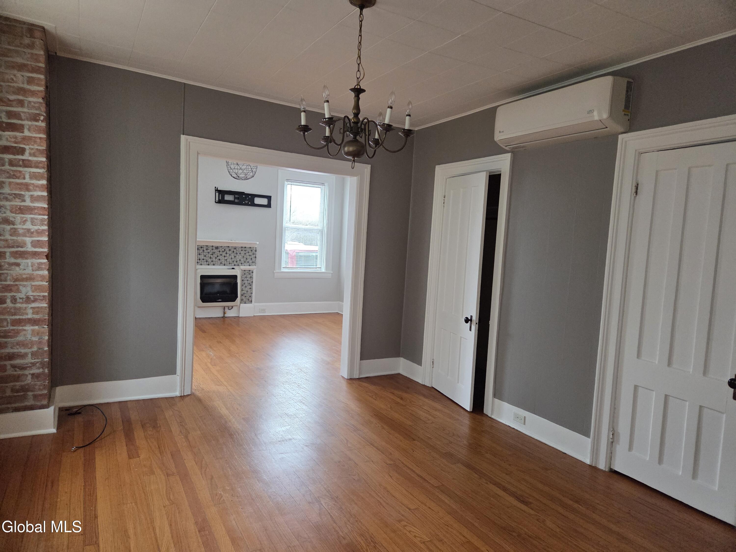 669 Pawling Avenue, Unit 2 Troy, NY 12180 - Photo 8 of 18 3969