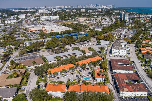an aerial view of multiple house