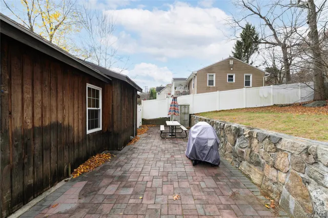 $325,000 | 46 Entrance Way, Mahopac, NY 10541