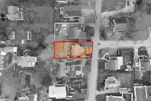 $325,000 | 46 Entrance Way, Mahopac, NY 10541