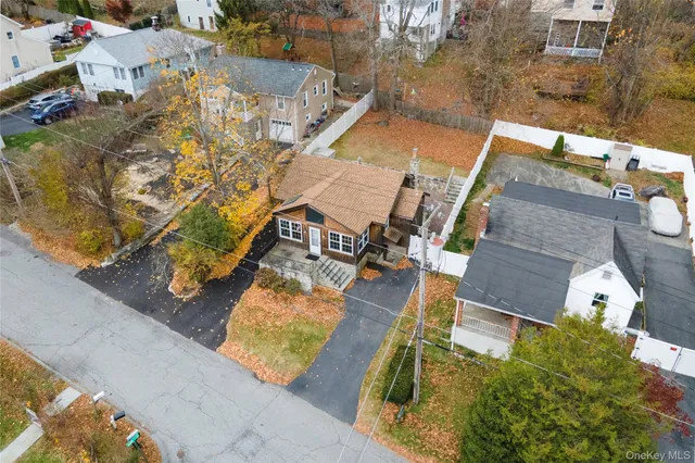 $325,000 | 46 Entrance Way, Mahopac, NY 10541