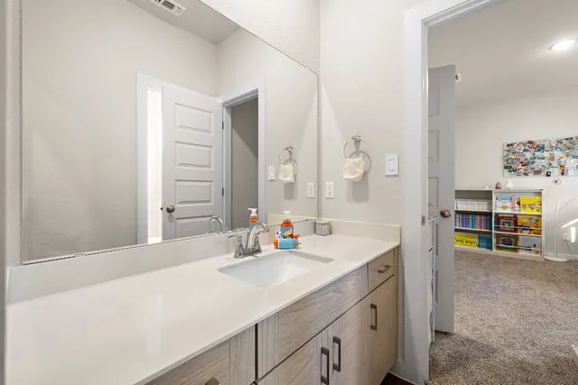 $2,200 | 120 Upland Drive, Georgetown, TX 78628