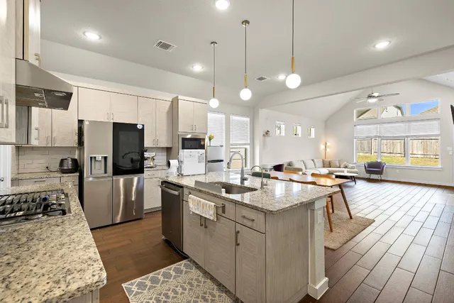 $2,200 | 120 Upland Drive, Georgetown, TX 78628