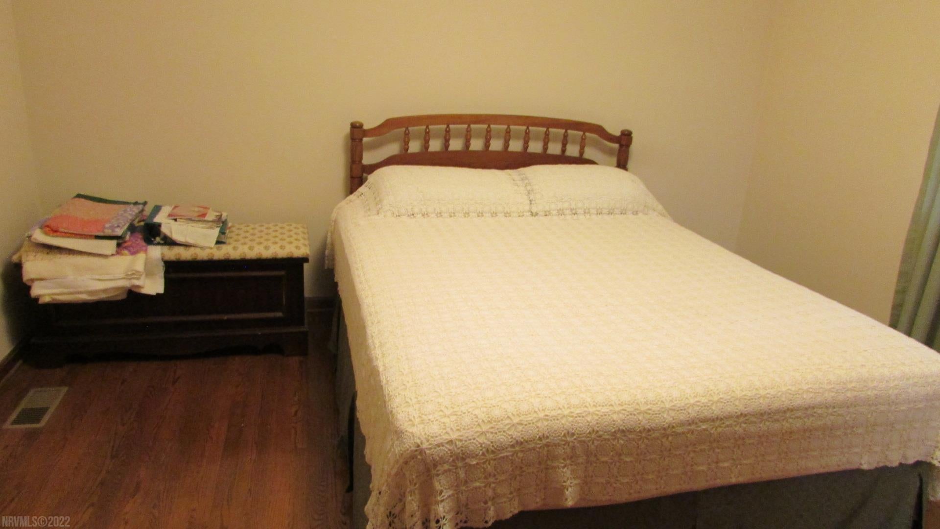 7809 Brandon Road Radford, VA 24141 - Photo 35 of 48 Gallery Image 35