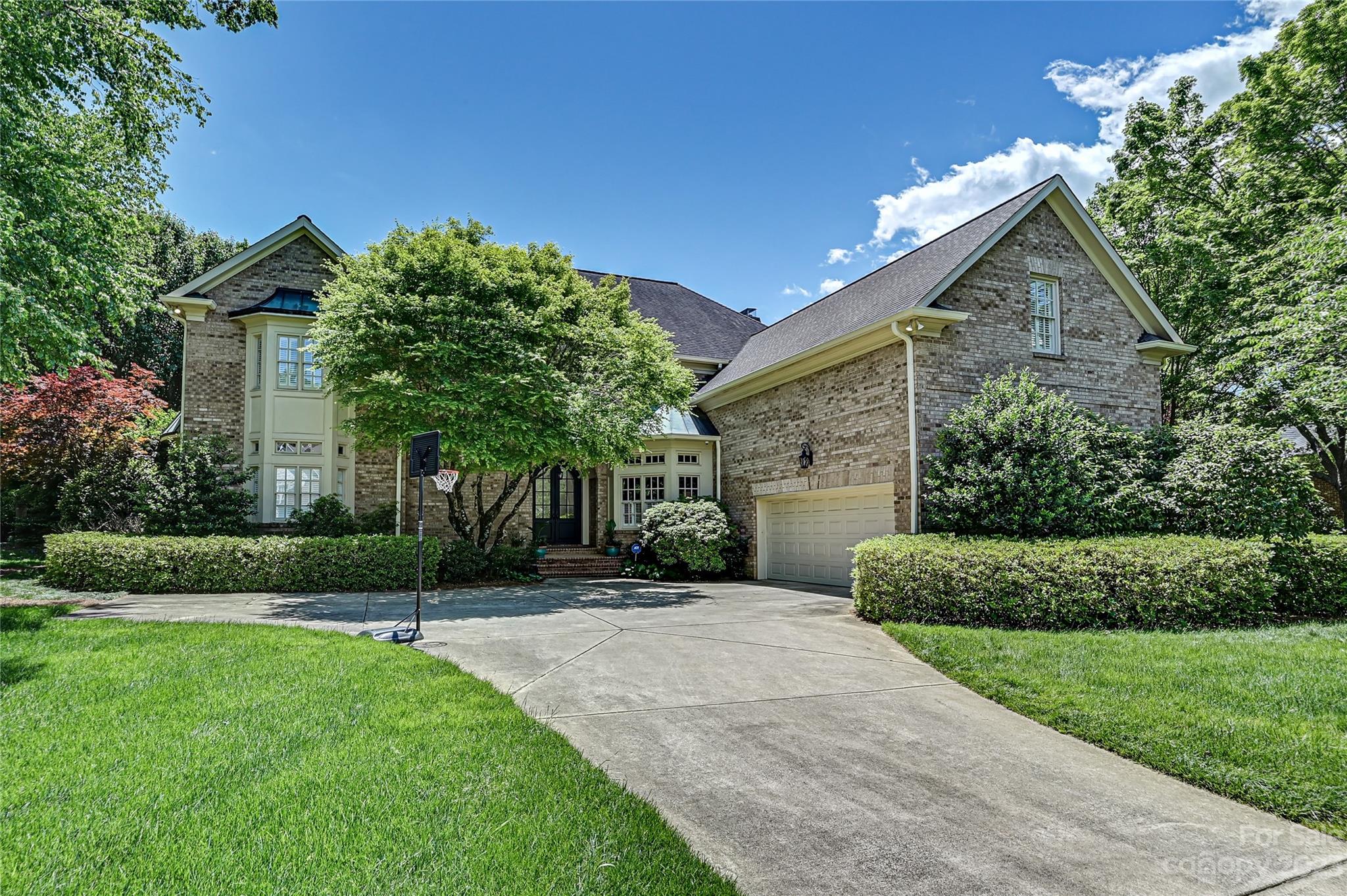 1621 Rutledge Avenue Charlotte, NC 28211 - Photo 2 of 48 Gallery Image 2