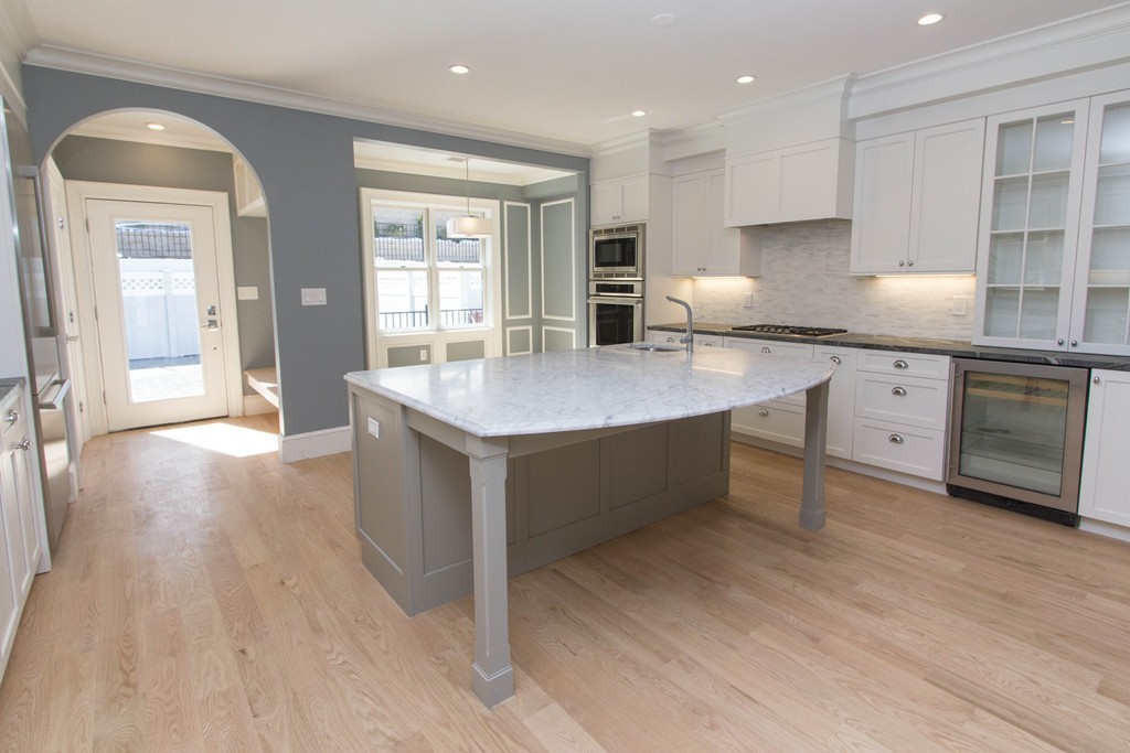 90 Columbia Street, Unit 90 Brookline, MA 02446 - Photo 4 of 26