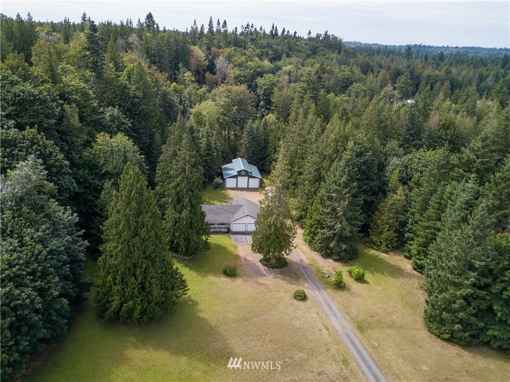 5689 Knight Road Bellingham, WA 98226 - Photo 2 of 25
