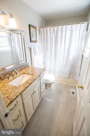 $549,999 | 226 Fawn Meadow Drive, Mount Royal, NJ 08061