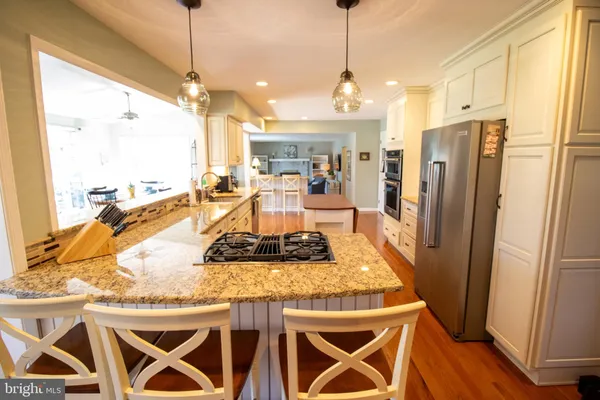 $549,999 | 226 Fawn Meadow Drive, Mount Royal, NJ 08061