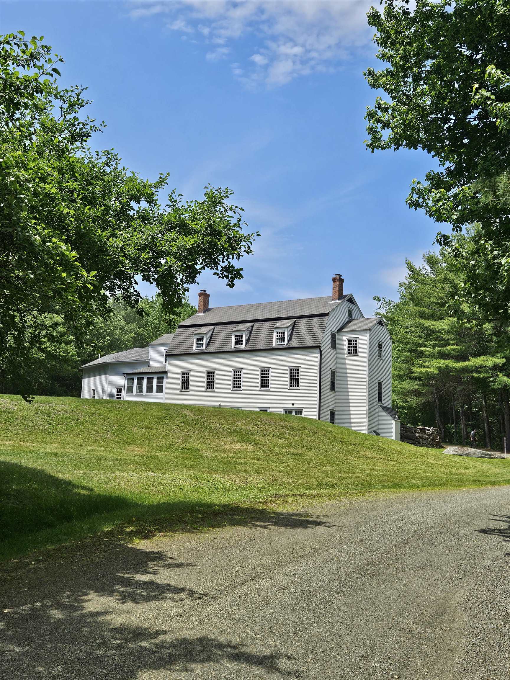1502 King Hill Road New London, NH 03257 - Photo 1 of 16