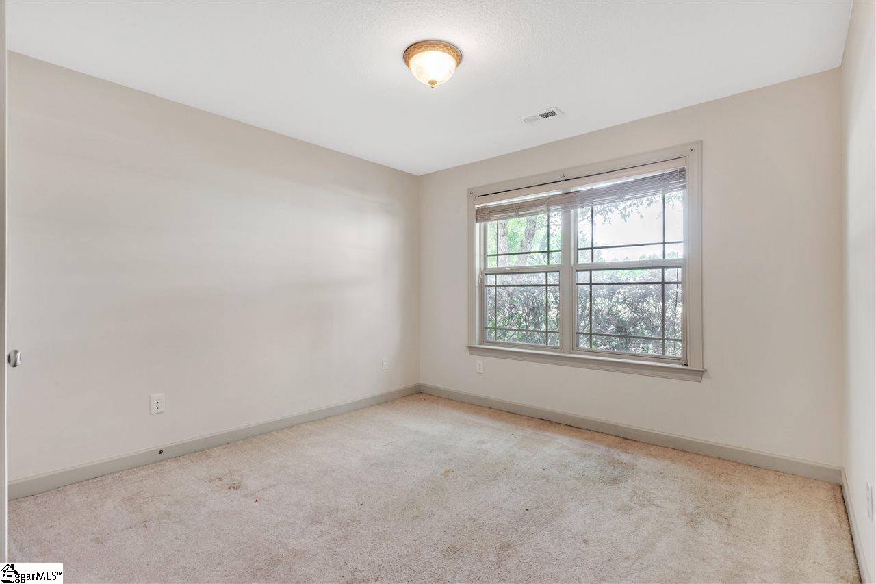 128 Wofford Road Taylors, SC 29687 - Photo 16 of 36 Gallery Image 16