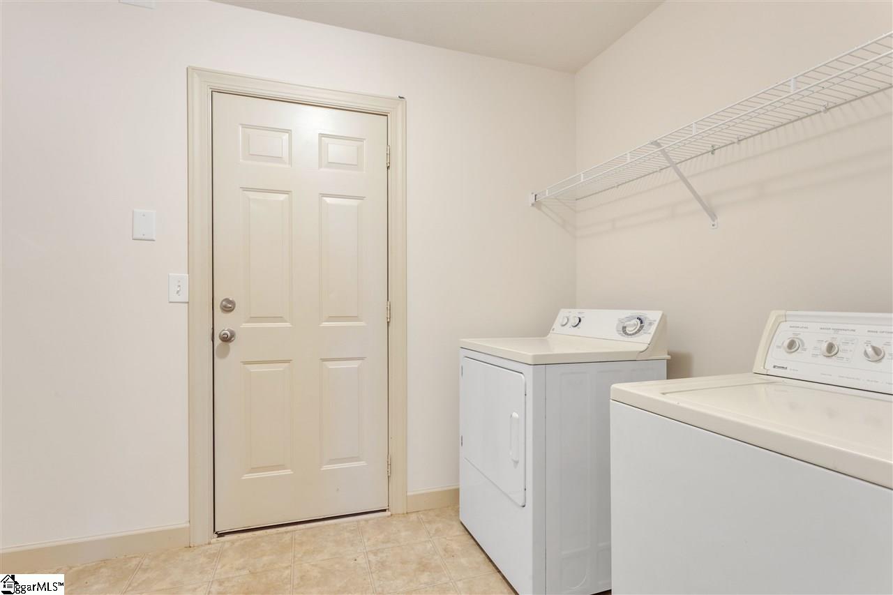 128 Wofford Road Taylors, SC 29687 - Photo 30 of 36 Gallery Image 30