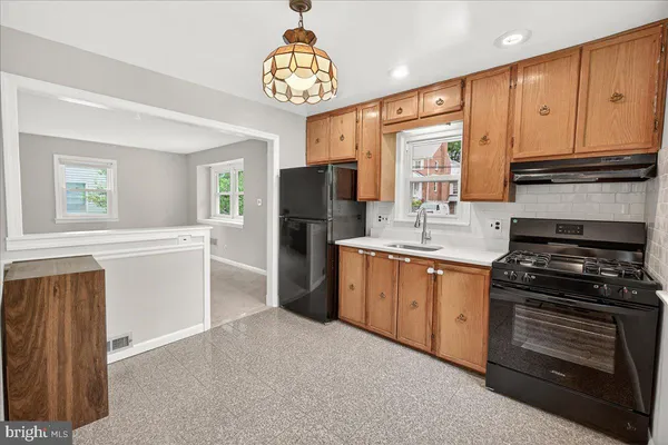 $449,900 | 10408 Huntley Avenue, Silver Spring, MD 20902