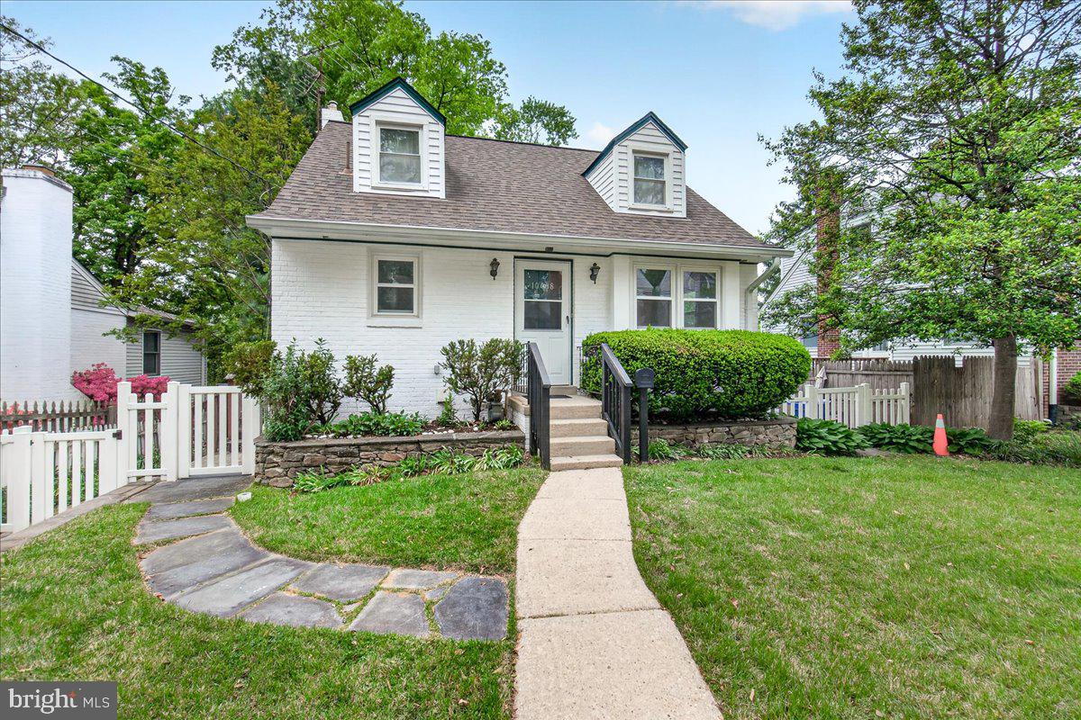 10408 Huntley Avenue Silver Spring, MD 20902 - Photo 2 of 41