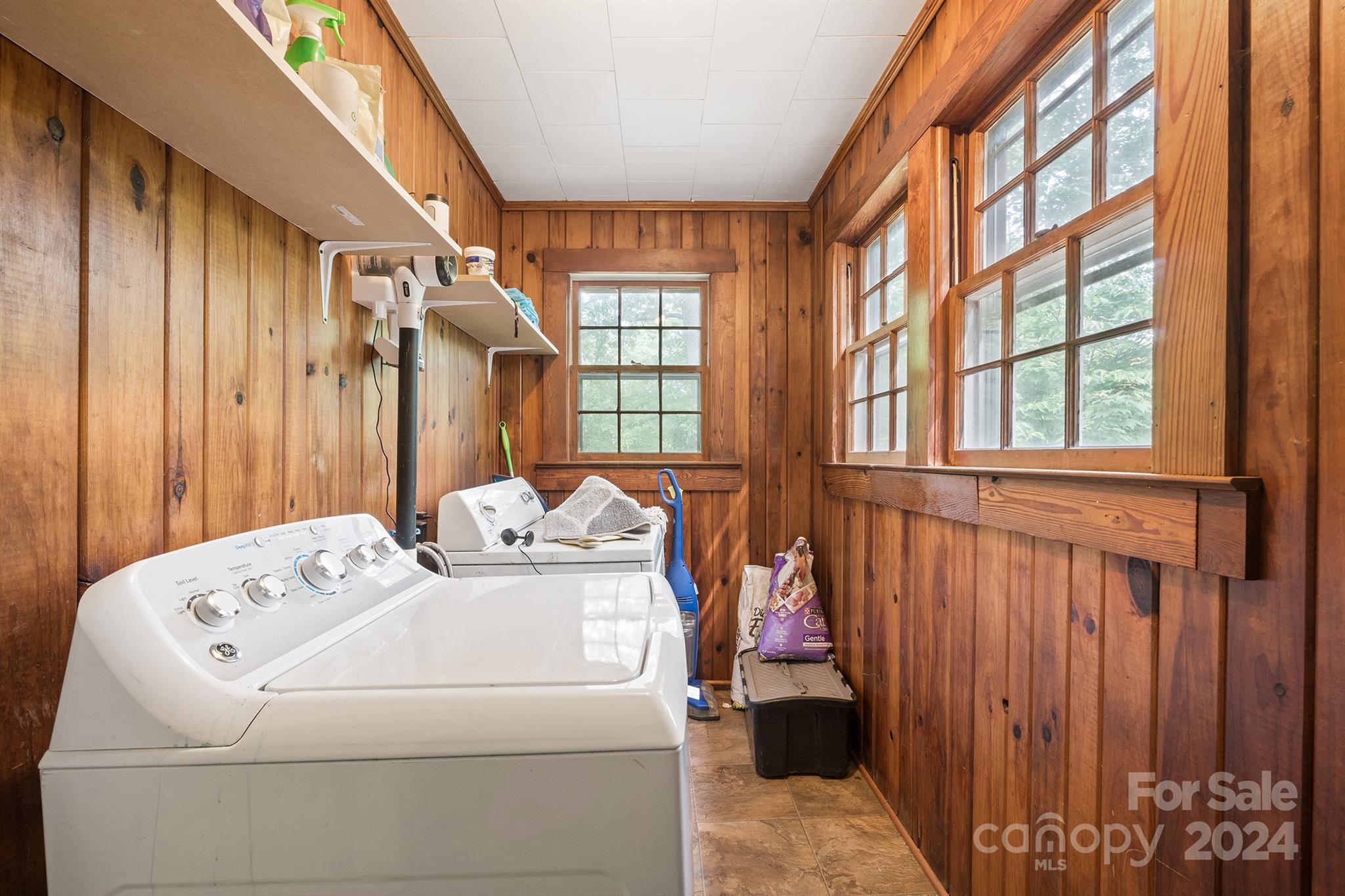 2711 Ellerwood Road Hudson, NC 28638 - Photo 13 of 19 a utility room with dryer and washer