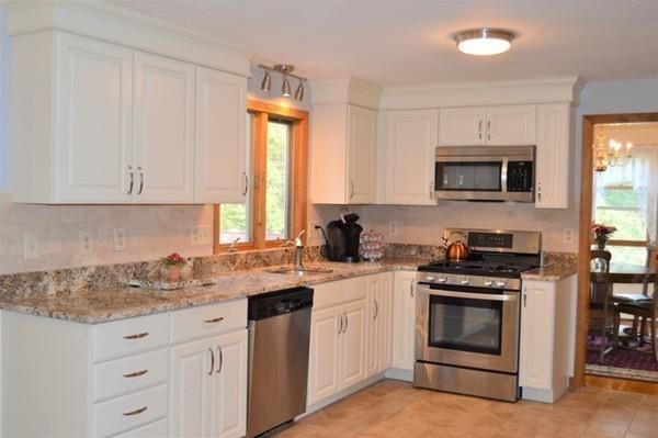 39 Pattys Road Mansfield, MA 02048 - Photo 6 of 32 Gallery Image 6