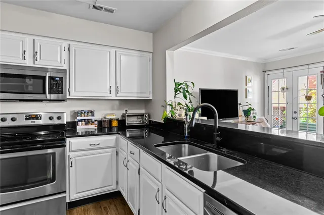 $299,999 | 626 Smithfield Road, Unit 903, North Providence, RI 02904